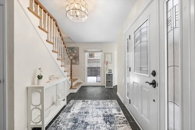 $775,000 | 50 Red Oak Lane, Highland Park, IL 60035