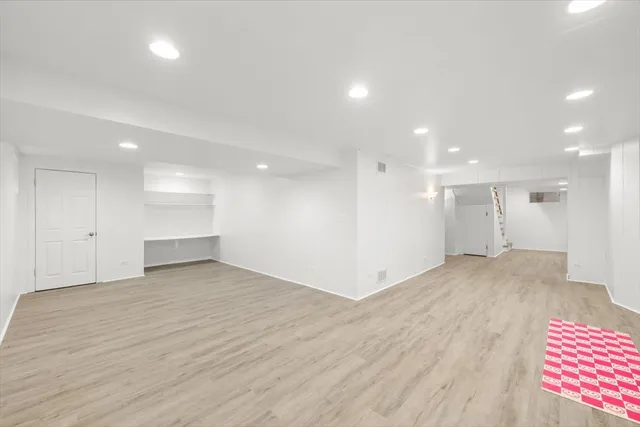 $775,000 | 50 Red Oak Lane, Highland Park, IL 60035