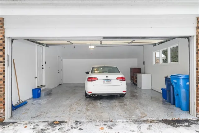 $775,000 | 50 Red Oak Lane, Highland Park, IL 60035