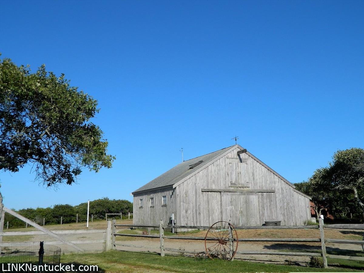 36 Chuck Hollow Road Nantucket, MA 02554 - Photo 10 of 13 Barn
