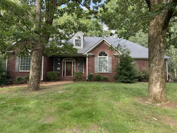 $749,900 | 7232 Knottingham Drive, Fairview, TN 37062