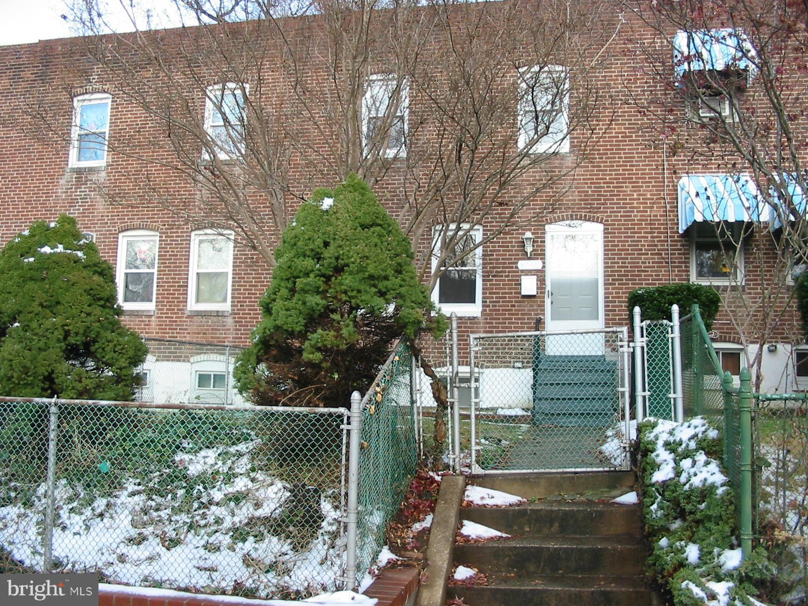 Exterior (Front)