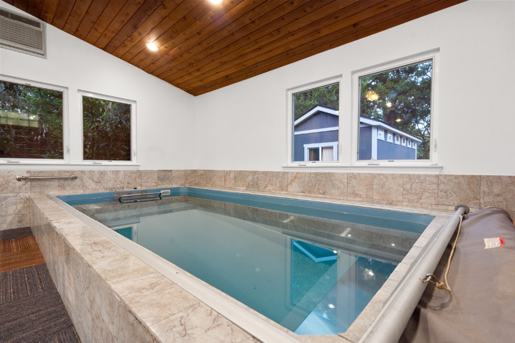 1212 Bentwood Road Austin, TX 78722 - Photo 2 of 32 a view of swimming pool