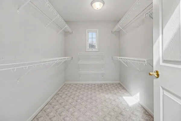$750,000 | 1100 Longview Lane, Saline, MI 48176