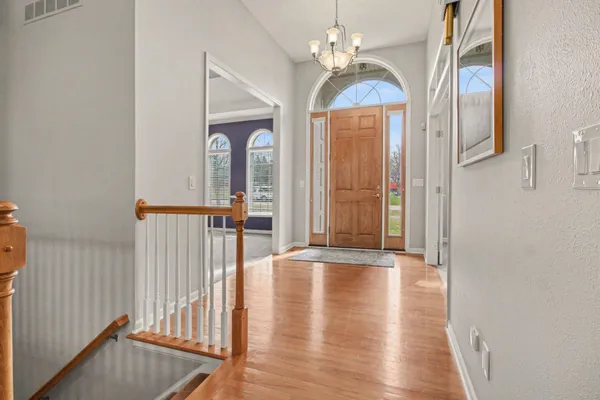 $750,000 | 1100 Longview Lane, Saline, MI 48176