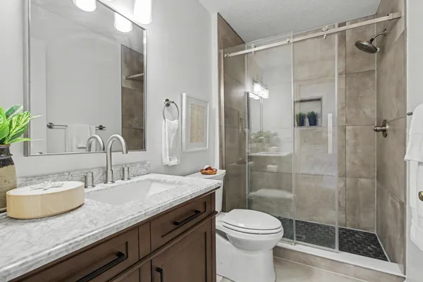 $750,000 | 1100 Longview Lane, Saline, MI 48176
