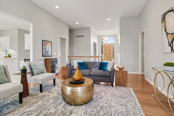 $750,000 | 1100 Longview Lane, Saline, MI 48176