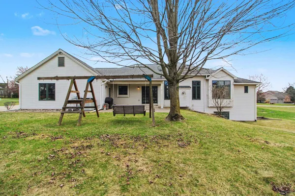 $750,000 | 1100 Longview Lane, Saline, MI 48176