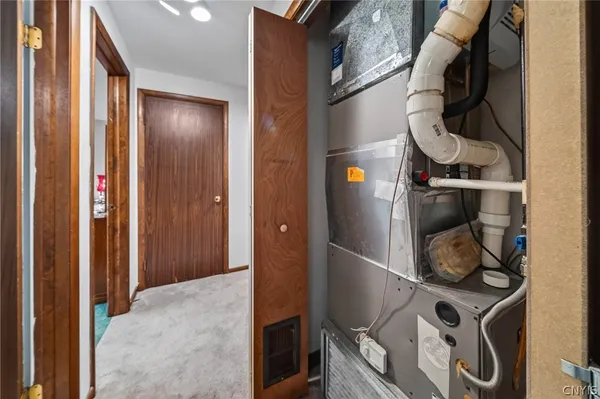 $209,000 | 740 Village Boulevard South, Van Buren, NY 13027