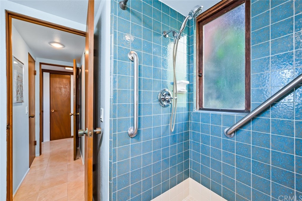 1944 Ocean Way Laguna Beach, CA 92651 - Photo 19 of 25