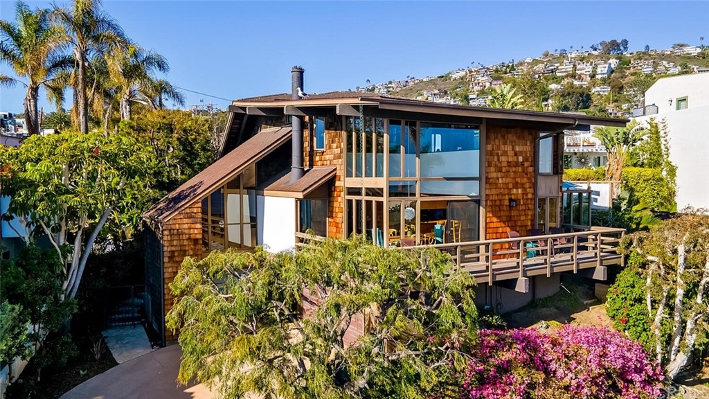 1944 Ocean Way Laguna Beach, CA 92651 - Photo 20 of 25 front view of a house with a small yard