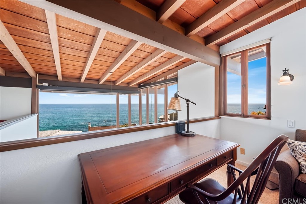 1944 Ocean Way Laguna Beach, CA 92651 - Photo 10 of 25 a view of a room with furniture and window