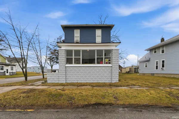 $174,900 | 200 East King Street, Garrett, IN 46738