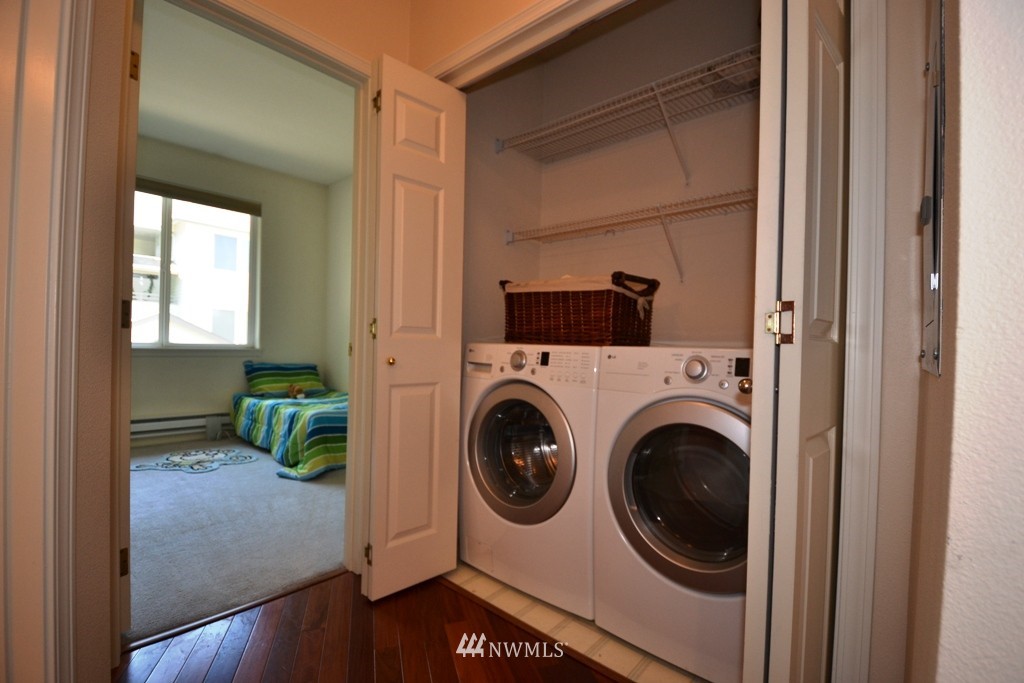7583 Old Redmond Road, Unit B306 Redmond, WA 98052 - Photo 11 of 14