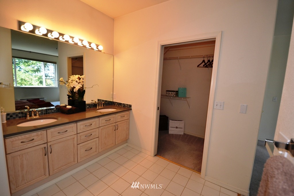 7583 Old Redmond Road, Unit B306 Redmond, WA 98052 - Photo 8 of 14