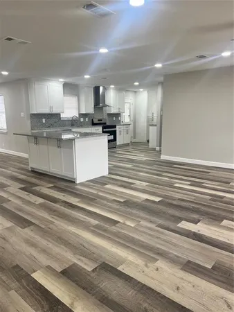 $2,900 | 1732 Sheffield Place, Fort Worth, TX 76112