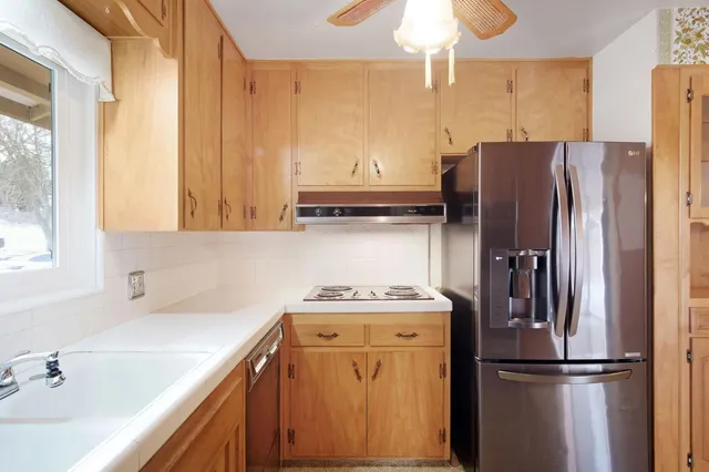 $425,000 | 221 Bruce Court, Modesto, CA 95350