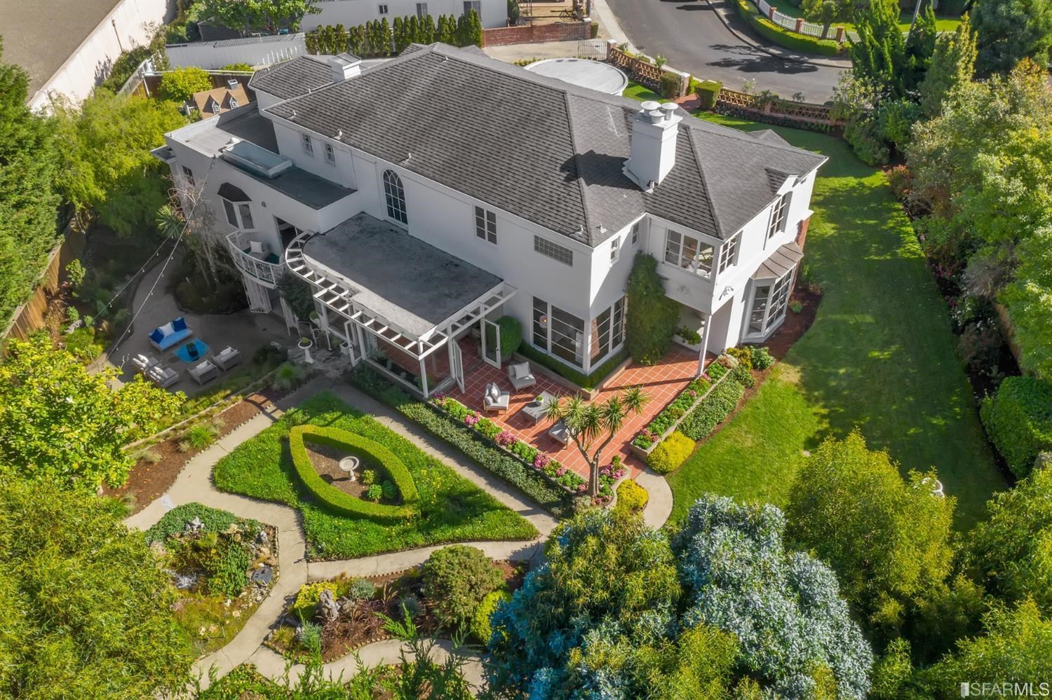 100 Stonecrest Drive San Francisco, CA 94132 - Photo 4 of 98 an aerial view of a house with a garden and trees