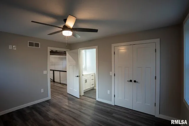 $599,000 | 1865 Gravel Springs Circle, Jacksonville, IL 62650