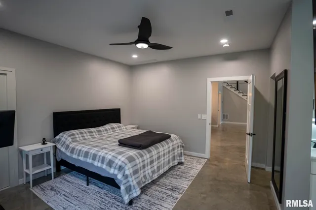 $599,000 | 1865 Gravel Springs Circle, Jacksonville, IL 62650