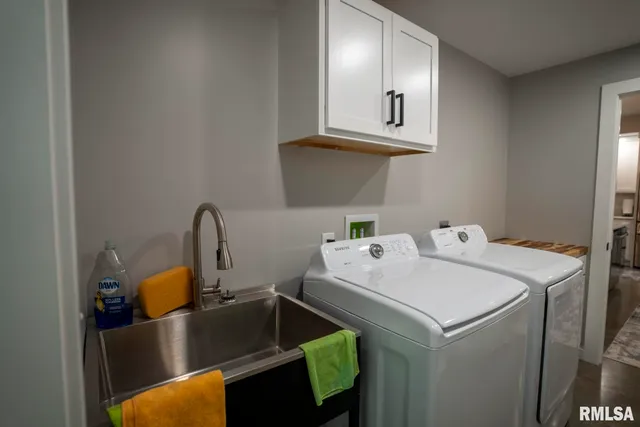 $599,000 | 1865 Gravel Springs Circle, Jacksonville, IL 62650