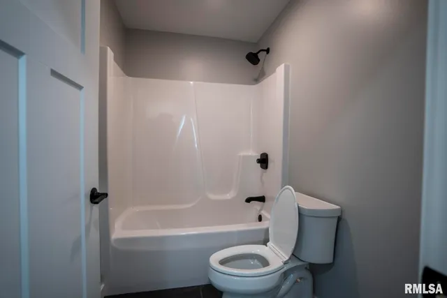 $599,000 | 1865 Gravel Springs Circle, Jacksonville, IL 62650