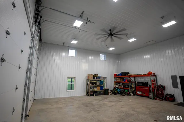 $599,000 | 1865 Gravel Springs Circle, Jacksonville, IL 62650