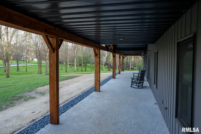 $599,000 | 1865 Gravel Springs Circle, Jacksonville, IL 62650