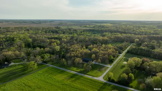 $599,000 | 1865 Gravel Springs Circle, Jacksonville, IL 62650