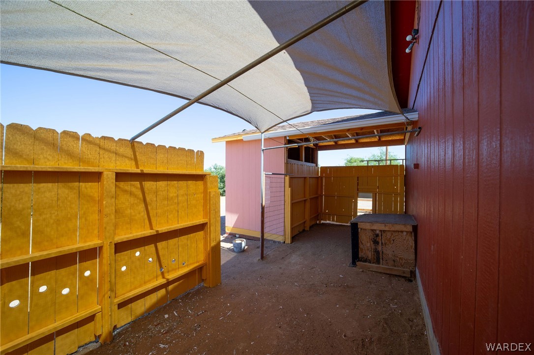 459 South Horn Road Golden Valley, AZ 86413 - Photo 38 of 54 Patio