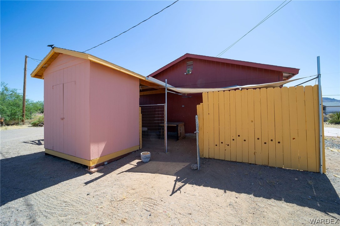 459 South Horn Road Golden Valley, AZ 86413 - Photo 39 of 54 Out Buildings