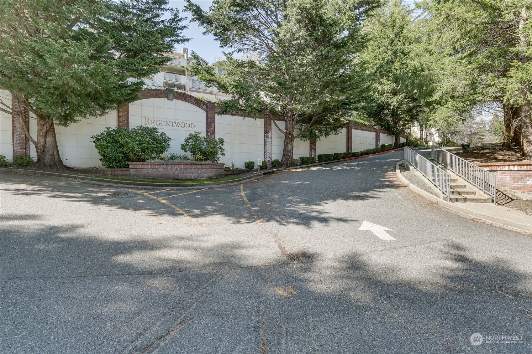 15711 Waynita Way Northeast, Unit H203 Bothell, WA 98011 - Photo 22 of 22 a view of a yard with plants and trees