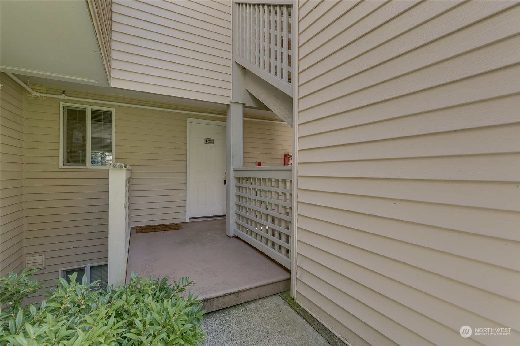 15711 Waynita Way Northeast, Unit H203 Bothell, WA 98011 - Photo 7 of 22