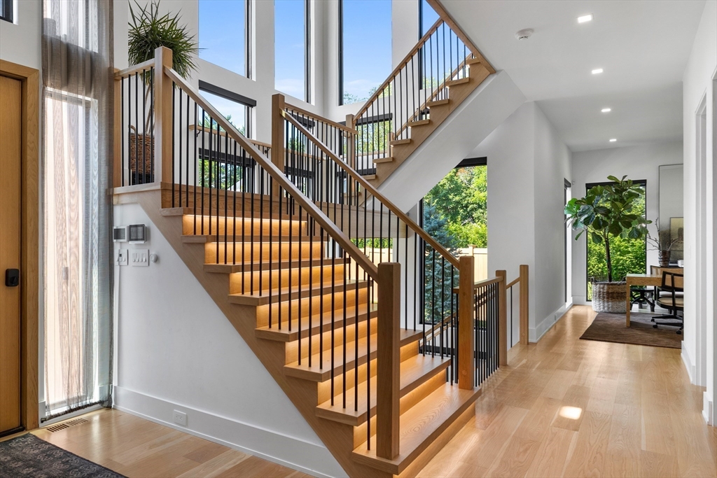 15 Buff Circle Newton, MA 02459 - Photo 12 of 42