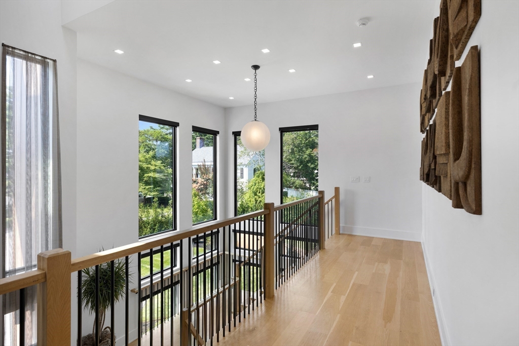 15 Buff Circle Newton, MA 02459 - Photo 13 of 42