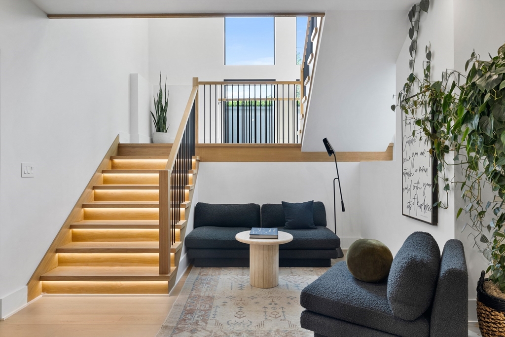 15 Buff Circle Newton, MA 02459 - Photo 25 of 42