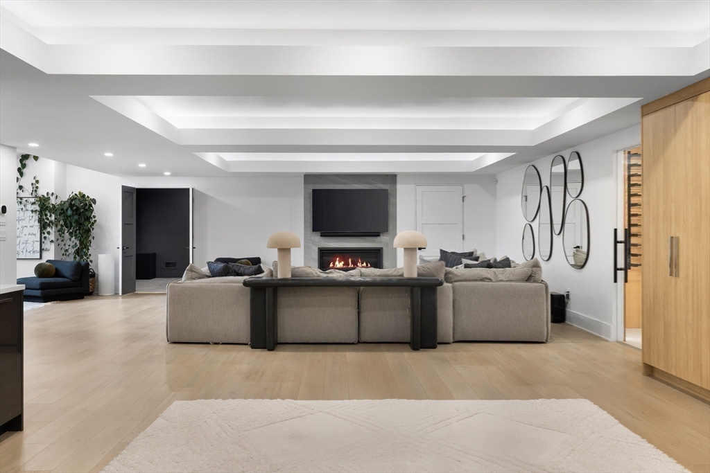 15 Buff Circle Newton, MA 02459 - Photo 26 of 42