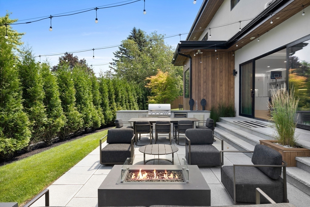 15 Buff Circle Newton, MA 02459 - Photo 35 of 42