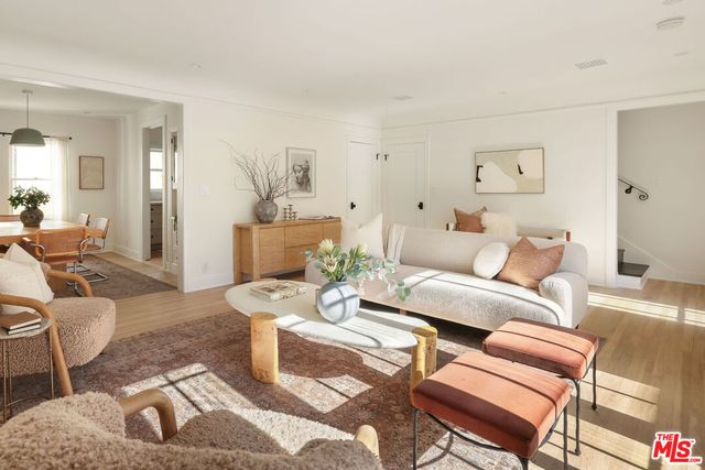 $844,000 | 623 North Sycamore Avenue, Los Angeles, CA 90036