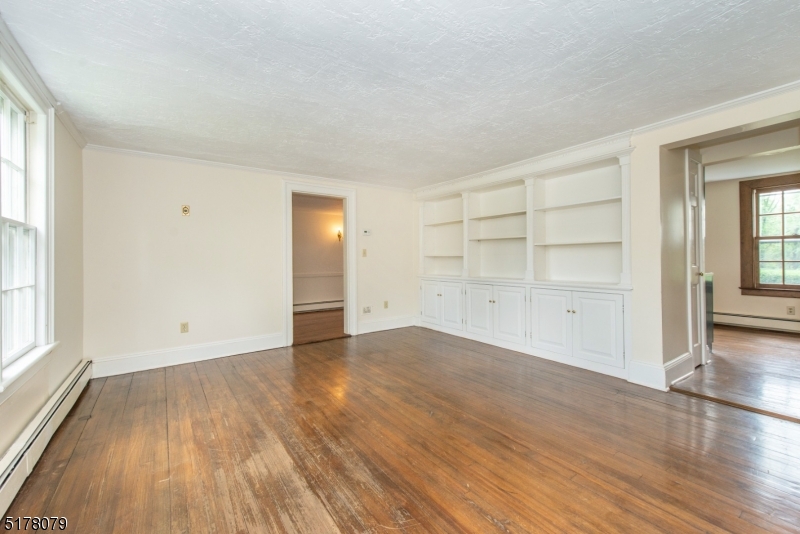 65 Youngs Road Basking Ridge, NJ 07920 - Photo 11 of 28