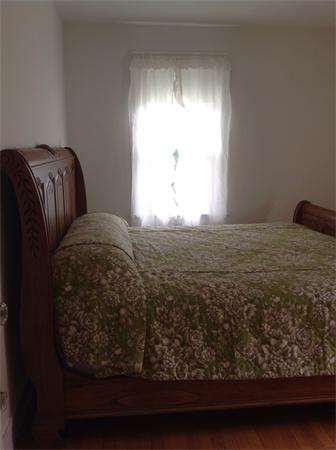 142 Melha Avenue Springfield, MA 01104 - Photo 14 of 18 Gallery Image 14