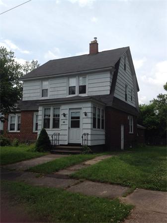 142 Melha Avenue Springfield, MA 01104 - Photo 3 of 18 Gallery Image 3