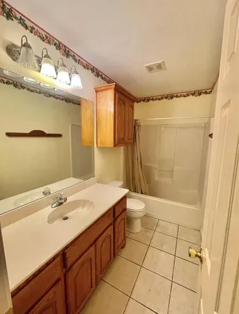 $2,100 | 621 Tulane Drive, Waxahachie, TX 75165