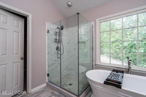 113 Hampton Ridge Road Macon, GA 31220 - Photo 24 of 29 a bathroom with a shower and a sink