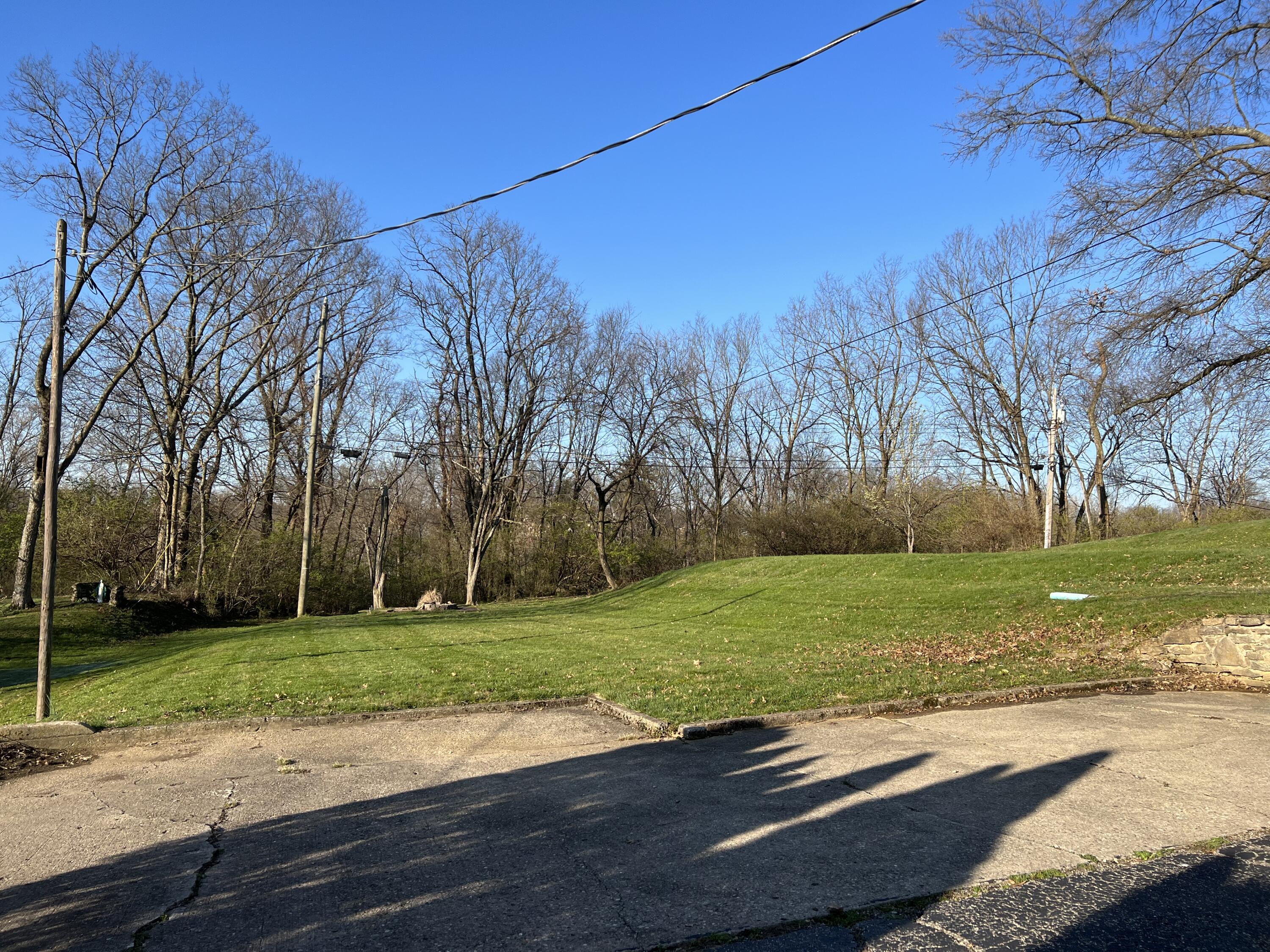 111 Ridgemont Avenue, Unit 1 Covington, KY 41011 - Photo 12 of 14