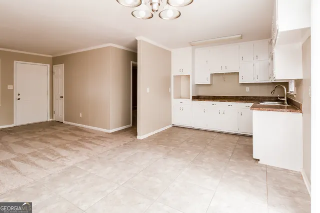 $1,340 | 892 Oak Drive, Riverdale, GA 30274