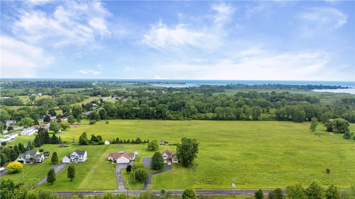 64 Frisbee Hill Road Greece, NY 14468 - Photo 42 of 45