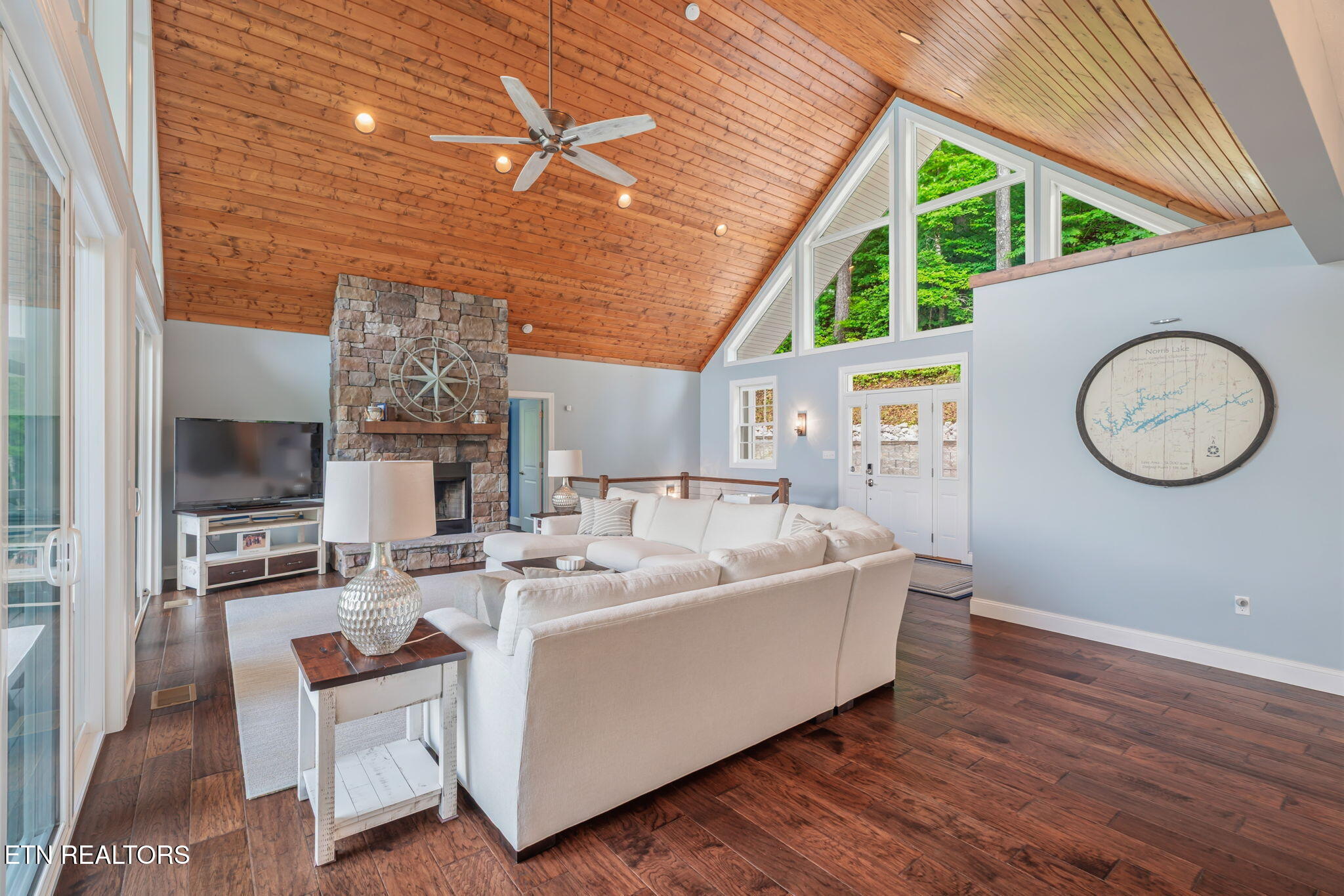 1779 Cove Pointe Road La Follette, TN 37766 - Photo 11 of 59 17-web-or-mls-1779 Cove Point Road-18