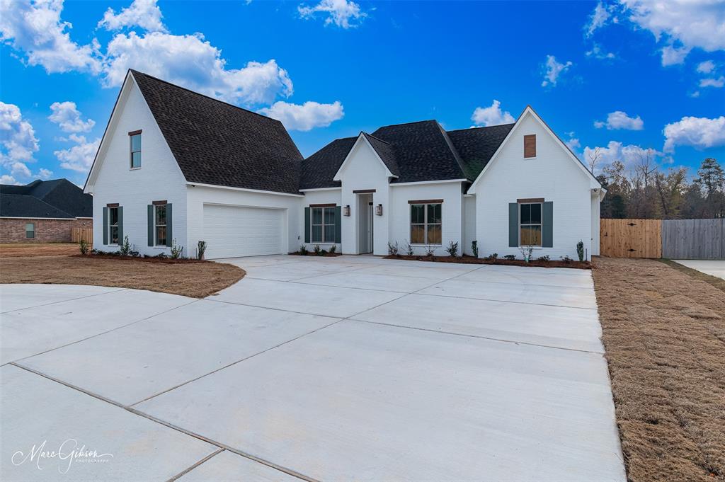 175 Sitka Loop Haughton, LA 71037 - Photo 2 of 28 a view of house and outdoor space