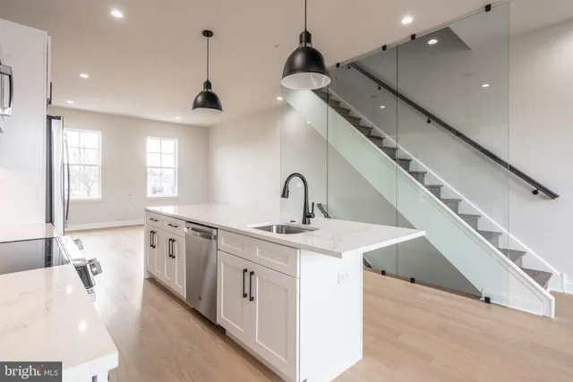 $524,999 | 4030 Marilyn Drive, Philadelphia, PA 19131